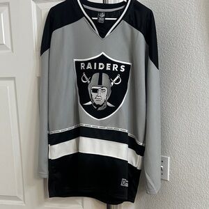 Raiders Hockey Jersey size Large gently worn.